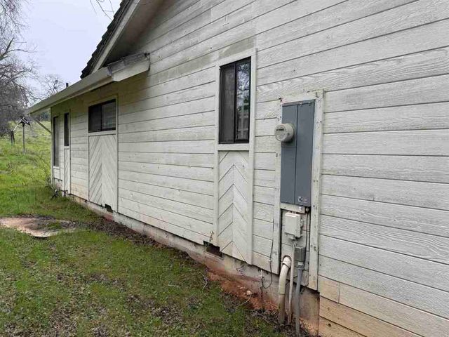 5893 Fruitland Rd, Marysville, CA 95901