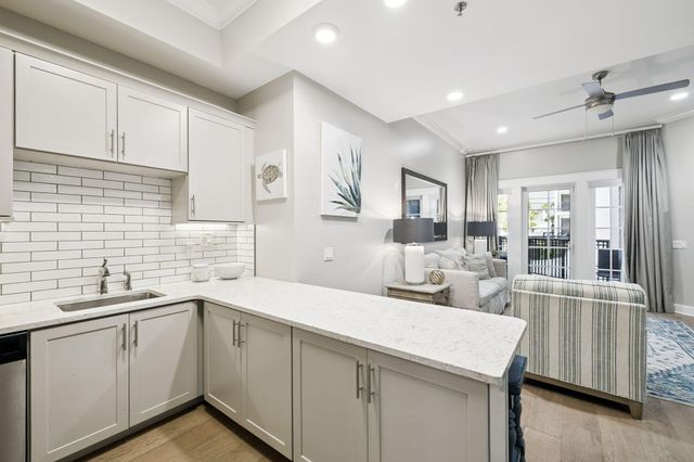 100 Matthew Boulevard 113, Destin, FL 32541