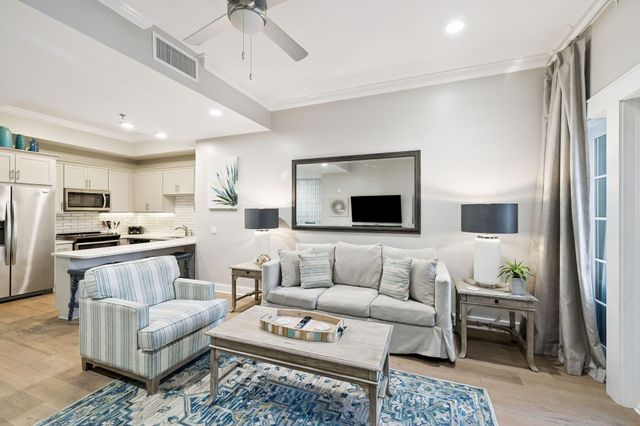 100 Matthew Boulevard 113, Destin, FL 32541