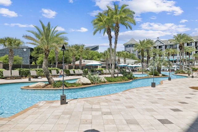 100 Matthew Boulevard 113, Destin, FL 32541