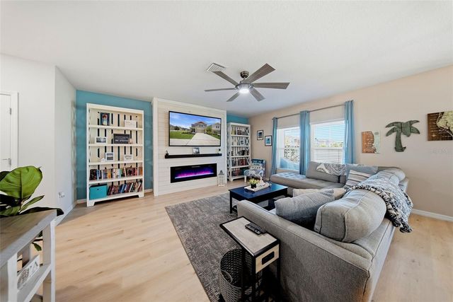 12953 CAMARILLO PLACE, Lithia, FL 33547
