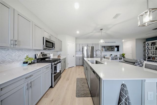 12953 CAMARILLO PLACE, Lithia, FL 33547