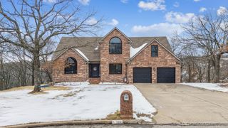 504 Oak Ridge Drive, Sand Springs, OK 74063