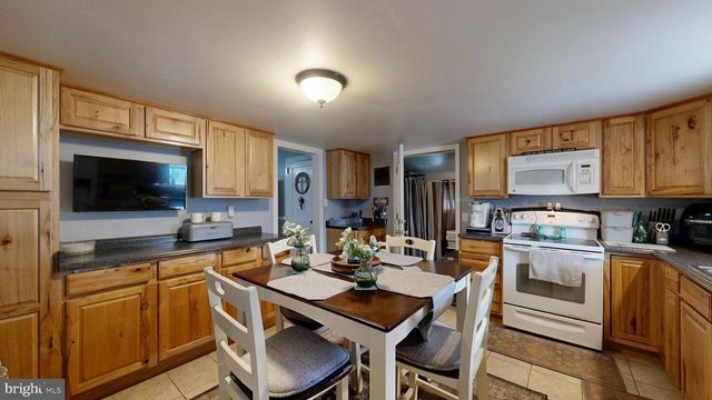 11 N MAIN ST, Magnolia, DE 19962