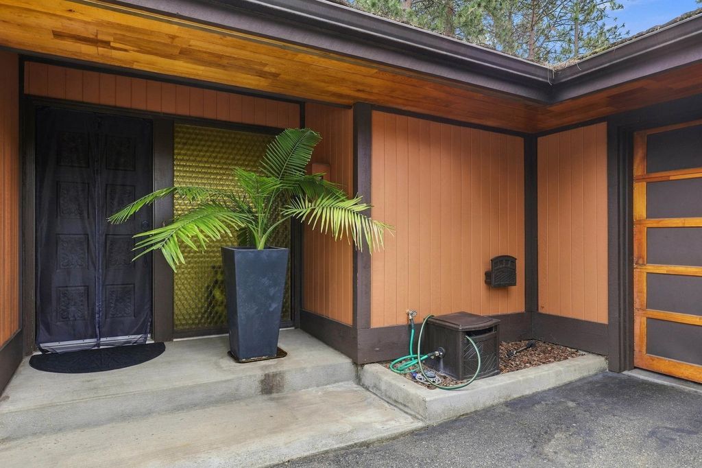 11308/11310 E 29th Ave, Spokane, WA 99206 photo 3