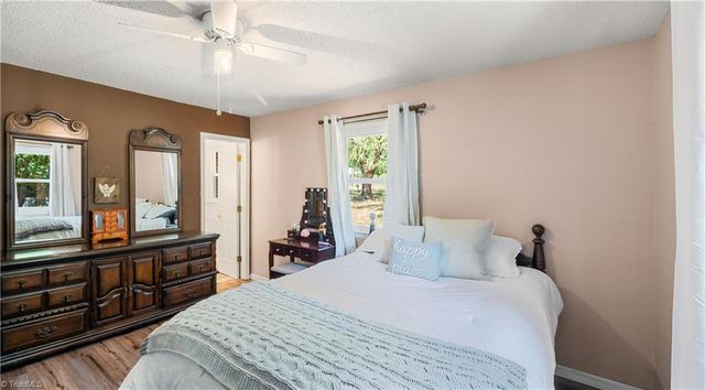 5984 Pepper Road, Oak Ridge, NC 27310