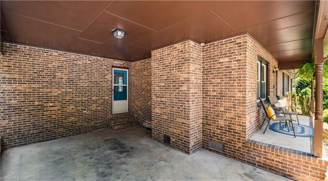 5984 Pepper Road, Oak Ridge, NC 27310