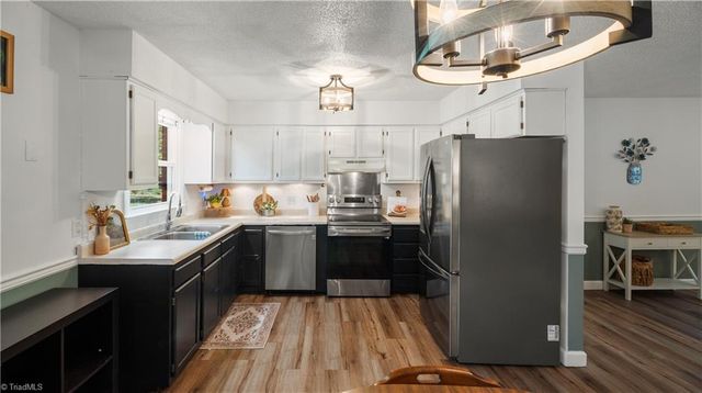 5984 Pepper Road, Oak Ridge, NC 27310