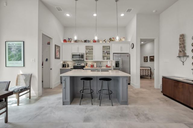 12935 Shady Grove Lane, Montgomery, TX 77356