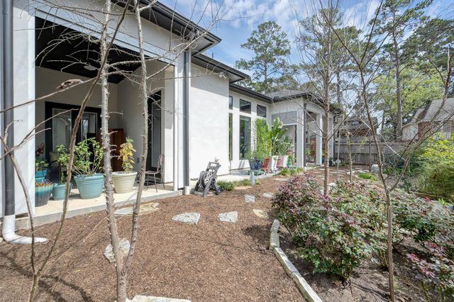 12935 Shady Grove Lane, Montgomery, TX 77356