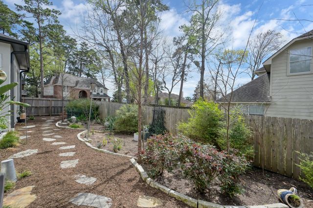 12935 Shady Grove Lane, Montgomery, TX 77356