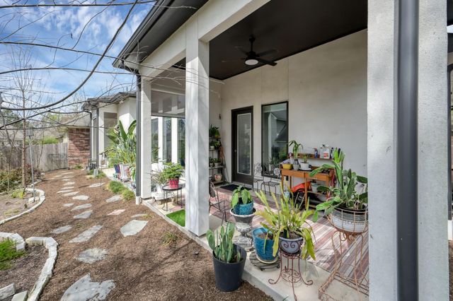 12935 Shady Grove Lane, Montgomery, TX 77356