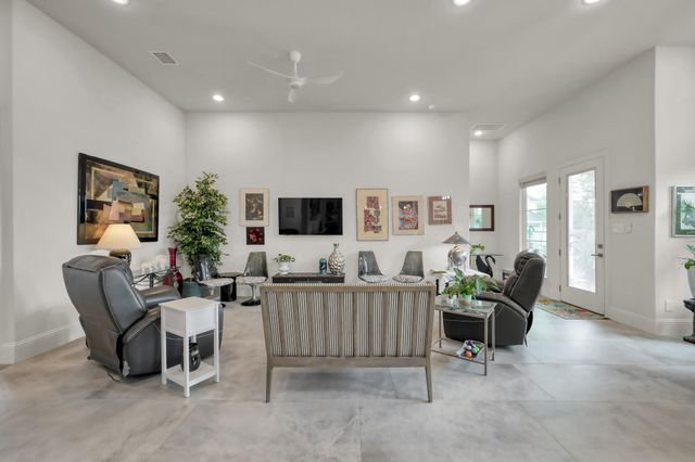 12935 Shady Grove Lane, Montgomery, TX 77356