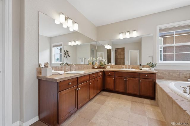 10914 Valleybrook Circle, Littleton, CO 80130