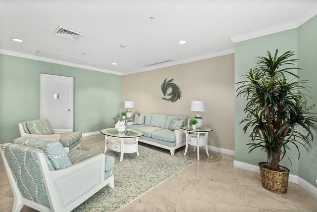 2 OCEANS WEST BOULEVARD 606, Daytona Beach Shores, FL 32118