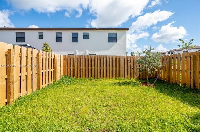 13311 SW 233rd Ter, Homestead, FL 33032