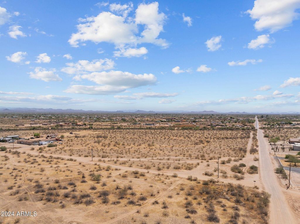 TBD W Lone Mountain Road 4, Wittmann, AZ 85361 — photo 2