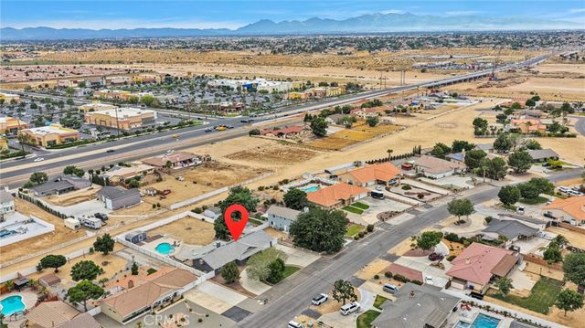 19075 Bay Meadows, Apple Valley, CA 92308