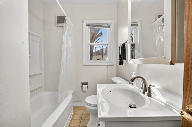 916 Linn Avenue SW, Owatonna, MN 55060