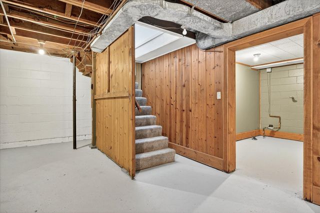 916 Linn Avenue SW, Owatonna, MN 55060