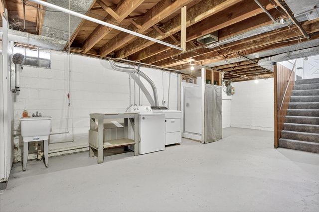 916 Linn Avenue SW, Owatonna, MN 55060