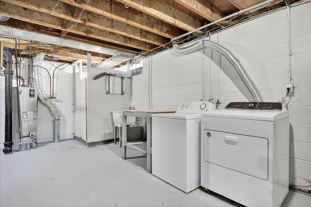 916 Linn Avenue SW, Owatonna, MN 55060