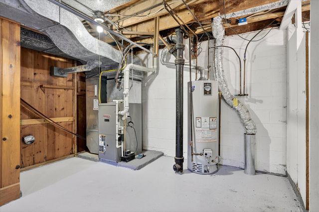 916 Linn Avenue SW, Owatonna, MN 55060