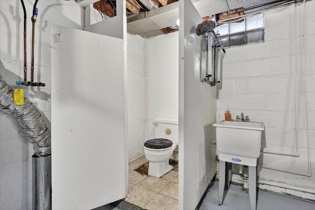 916 Linn Avenue SW, Owatonna, MN 55060