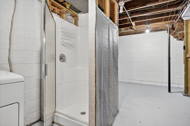 916 Linn Avenue SW, Owatonna, MN 55060