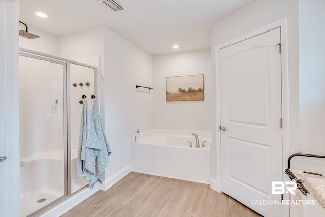 2215 W Fernwood Loop, Semmes, AL 36575