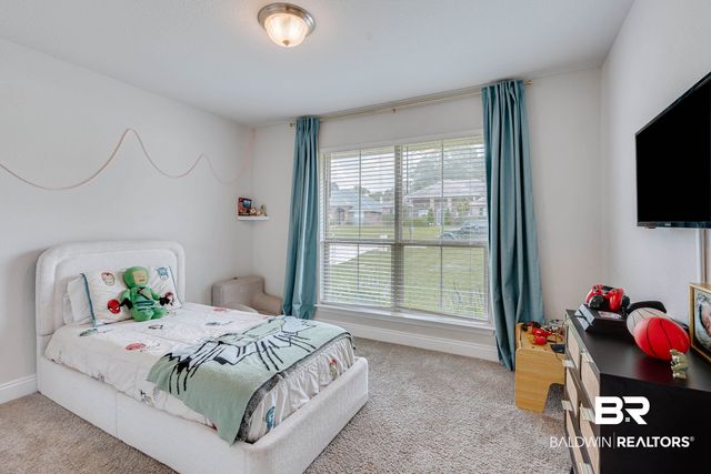 2215 W Fernwood Loop, Semmes, AL 36575