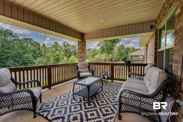 2215 W Fernwood Loop, Semmes, AL 36575