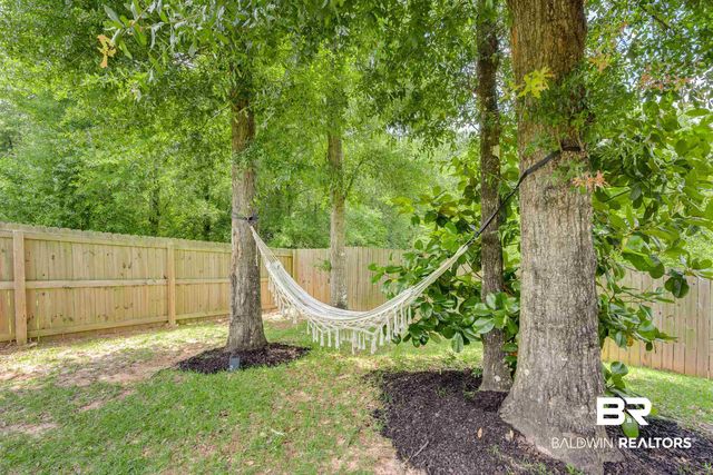 2215 W Fernwood Loop, Semmes, AL 36575