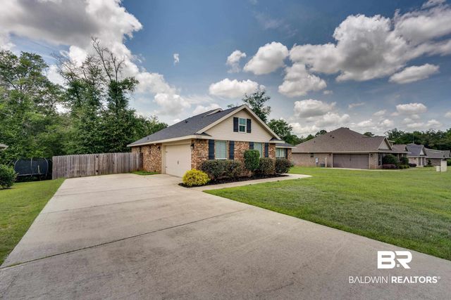 2215 W Fernwood Loop, Semmes, AL 36575