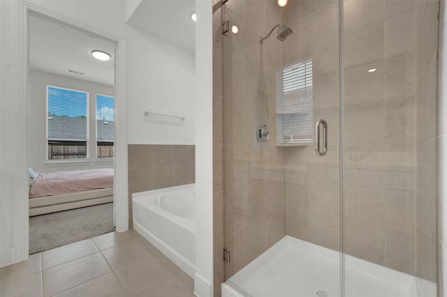 1824 Leo Drive, Van Alstyne, TX 75495