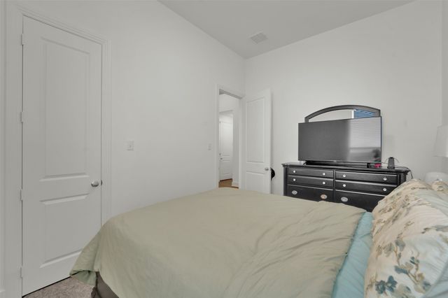 1824 Leo Drive, Van Alstyne, TX 75495