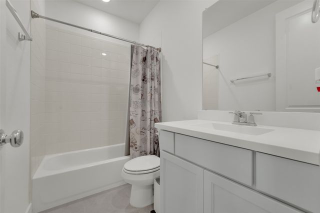 1824 Leo Drive, Van Alstyne, TX 75495