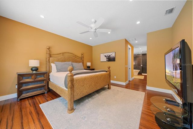 2395 HYDE PARK STREET, Sarasota, FL 34239