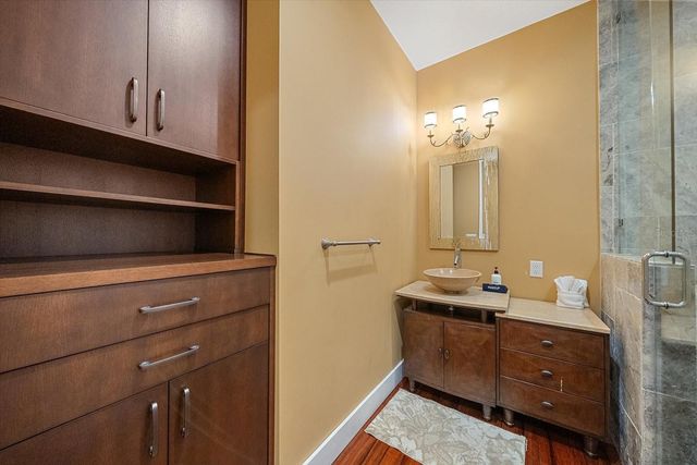 2395 HYDE PARK STREET, Sarasota, FL 34239