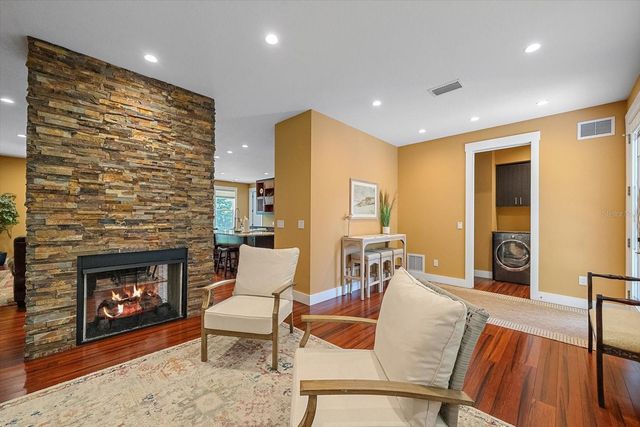 2395 HYDE PARK STREET, Sarasota, FL 34239