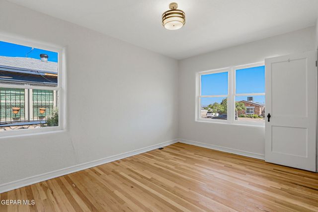 3027 MOREHEAD Avenue, El Paso, TX 79930