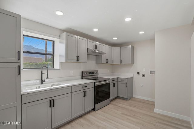 3027 MOREHEAD Avenue, El Paso, TX 79930