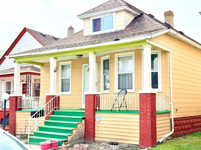 11365 Klinger Street, Hamtramck, MI 48212