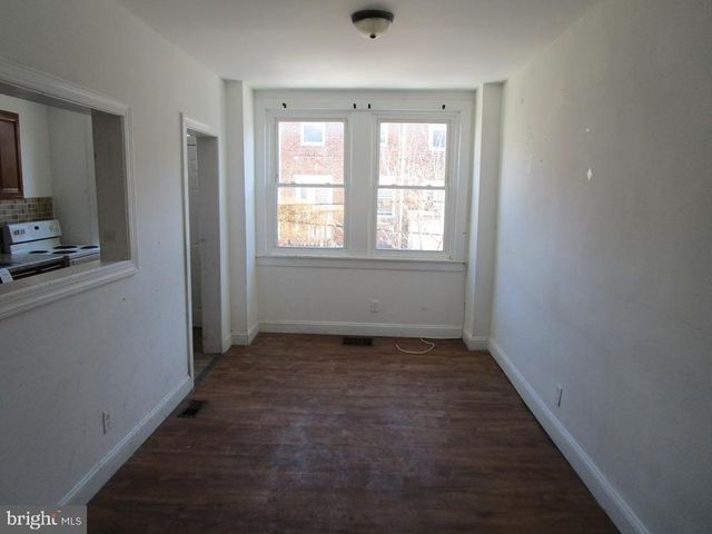 2651 S LLOYD ST, Philadelphia, PA 19153