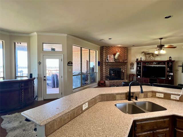 9595 County Road 262, Crandall, TX 75114