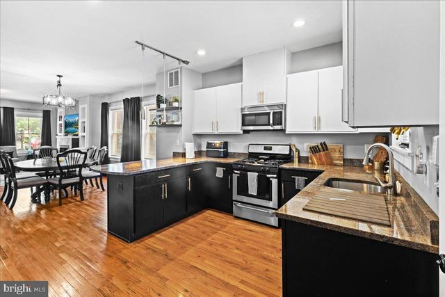 425 S 6TH ST, Camden, NJ 08103