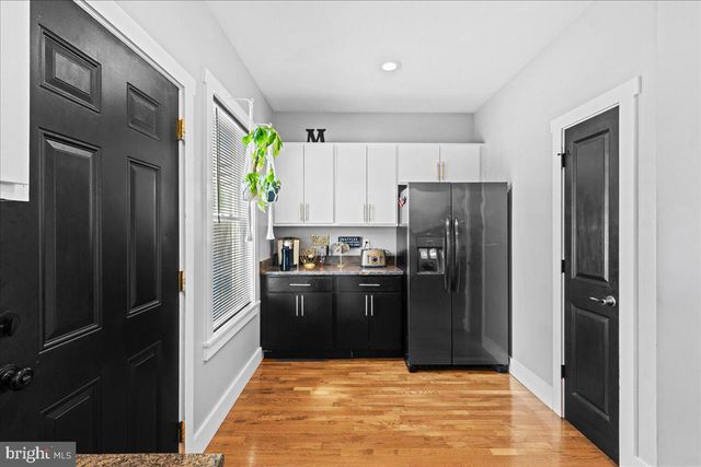 425 S 6TH ST, Camden, NJ 08103