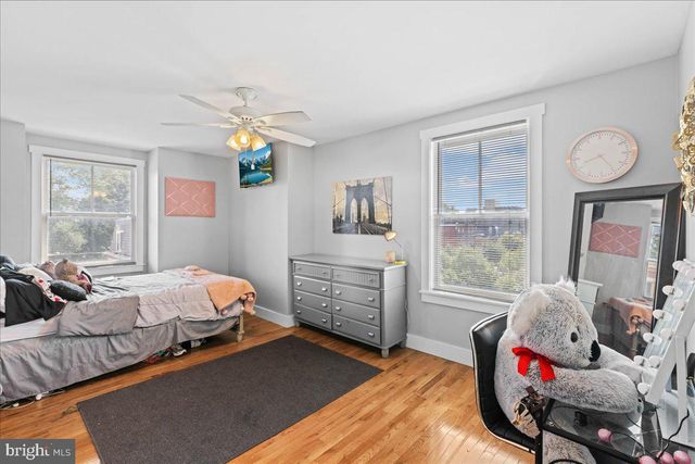 425 S 6TH ST, Camden, NJ 08103