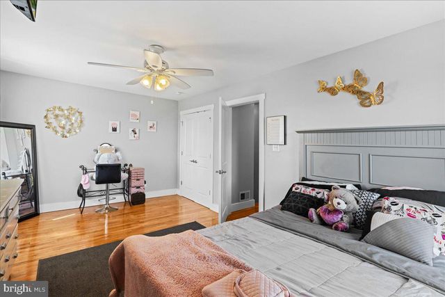 425 S 6TH ST, Camden, NJ 08103