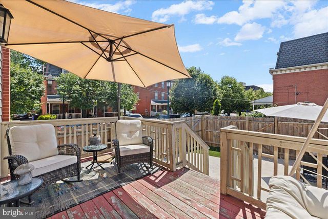 425 S 6TH ST, Camden, NJ 08103